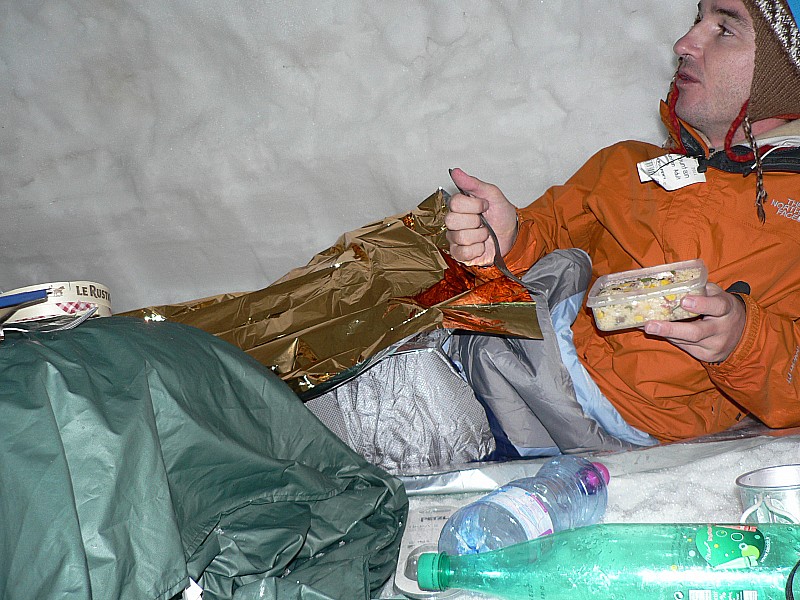 #5 le repos du guerrier : Un taboulet après 12h d le repos du guerrier : Un taboulet après 12h d'efforts. C'est pas aujourd'hui qu'on fera du gras !