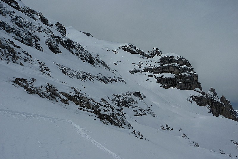 #11 Tête Colonney : La boucle est bouclée après la petite remontée au col de Monthieu et aperçu sur l Tête Colonney : La boucle est bouclée après la petite remontée au col de Monthieu et aperçu sur l'itinéraire de descente en poudre