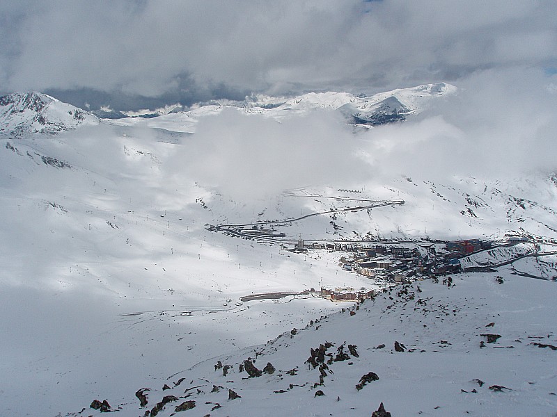 #2 sommet : Ambiance encore hivernale sur les sommet andorrans sommet : Ambiance encore hivernale sur les sommet andorrans