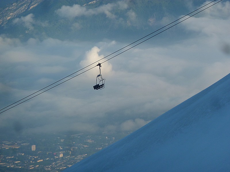 #3 Piste : Comment être sur un petit nuage ? Piste : Comment être sur un petit nuage ?