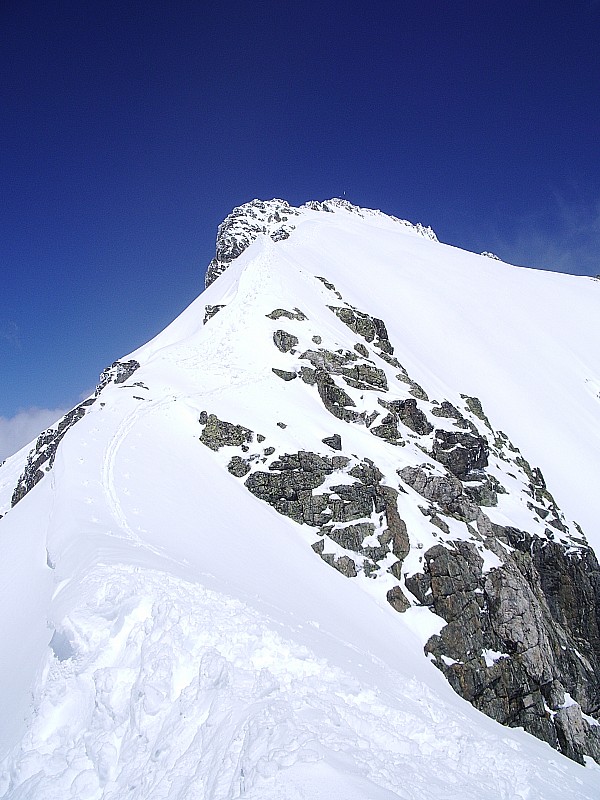 #3 Arrivée sur l Arrivée sur l'arête : Pas la place pour 2 !