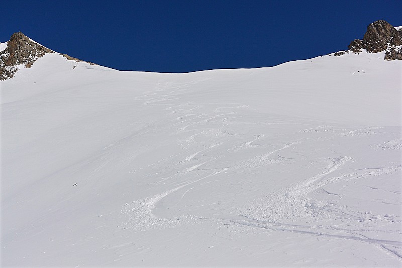 #16 Haut 2ème descente : Ya Bon :) Haut 2ème descente : Ya Bon :)