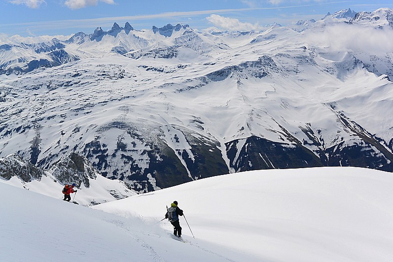 #15 Descente : De rêve pendant un temps, puis retour à la réalité sur le bas: on est bien fin mai! Descente : De rêve pendant un temps, puis retour à la réalité sur le bas: on est bien fin mai!