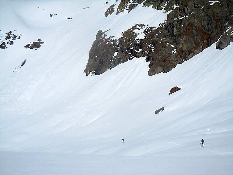 #24 lac des Quirlies : Traversée sur le flanc Sud. Ça botte mais on a prévu. Pour une fois, on a ce qu lac des Quirlies : Traversée sur le flanc Sud. Ça botte mais on a prévu. Pour une fois, on a ce qu'il faut.