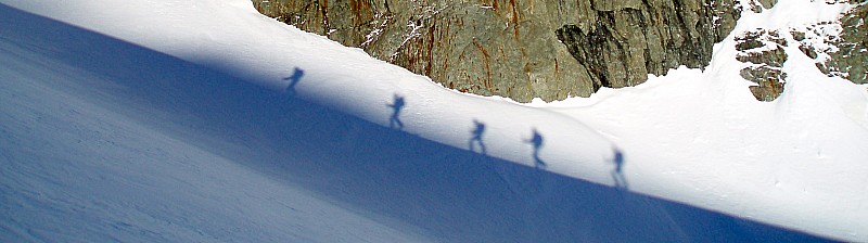 #3 Ombres chinoises : La petite troupe dans les premiers rayons d Ombres chinoises : La petite troupe dans les premiers rayons d'Elios
