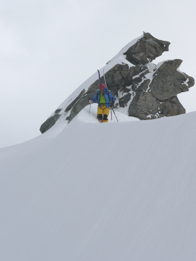 Roc des ST-Père : Traversée d'arête sous la bête à deux dos...