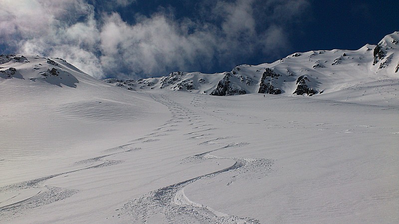 Belle Etoile face N : La meilleure neige de la sortie ( sauf les 50 premiers mètres)