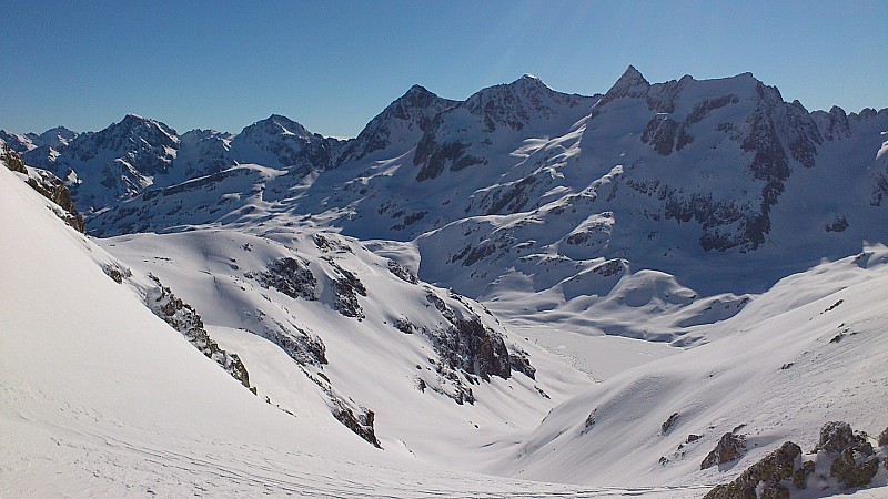 #4 Vu depuis le col de la Vache : Rocher Blanc / Pyramide Vu depuis le col de la Vache : Rocher Blanc / Pyramide
