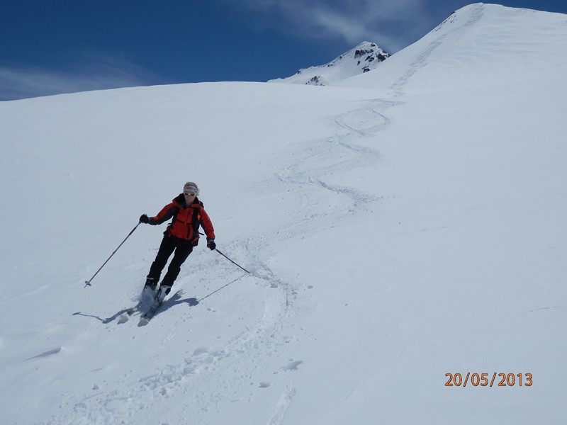 #12 Tour de la Cime de la Plate : Encore une poudreuse un peu lourde mais qui se skie bien néanmoins. Tour de la Cime de la Plate : Encore une poudreuse un peu lourde mais qui se skie bien néanmoins.