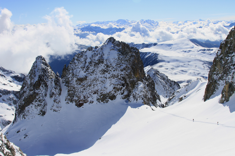#4 Aiguilles de l Aiguilles de l'Argentière : Derrière, le Col de la combe