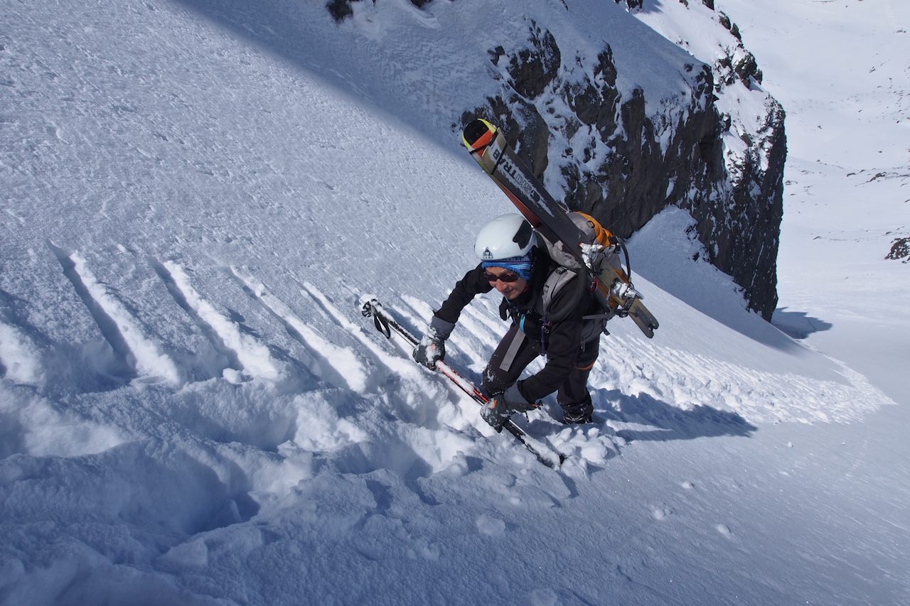 #5 Couloir partie basse : Florence à l Couloir partie basse : Florence à l'ouvrage.