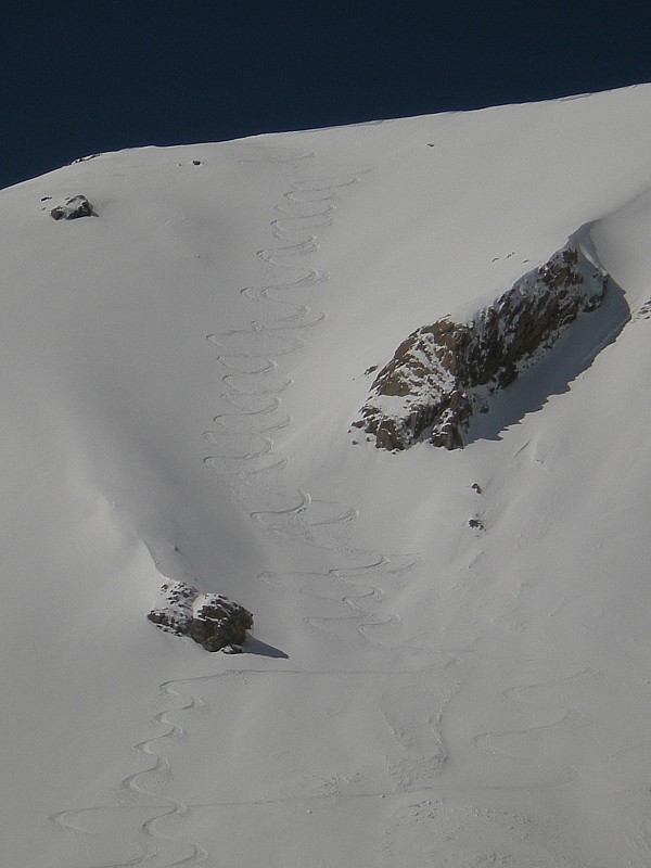 #2 petit couloir : bonne poudre petit couloir : bonne poudre