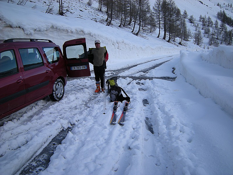#1 départ : arrêtés par la neige départ : arrêtés par la neige