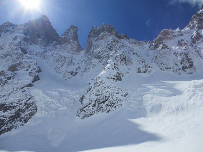 #11 Vue du bas : Andras arrive au sommet. Vue du bas : Andras arrive au sommet.