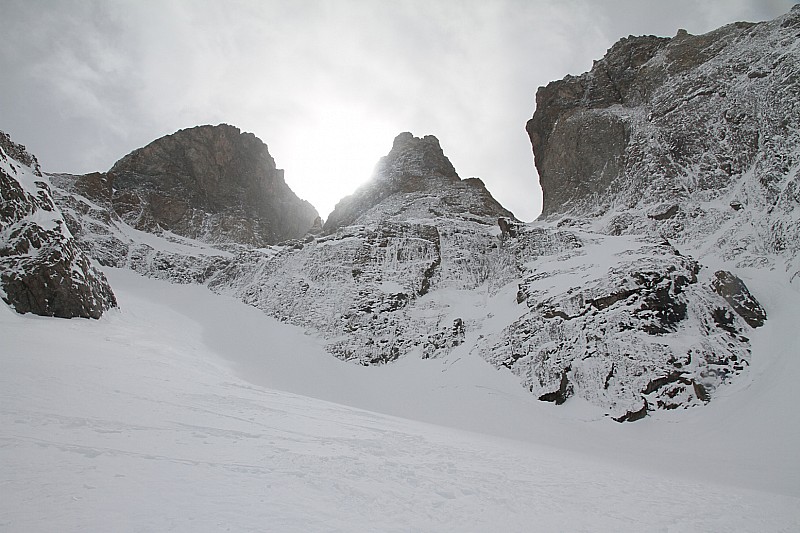 #17 Le soleil pointe son nez : Bel ambiance après la descente Le soleil pointe son nez : Bel ambiance après la descente