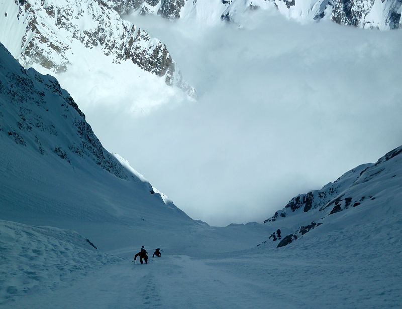 #3 Col Est : Dans le couloir final Col Est : Dans le couloir final