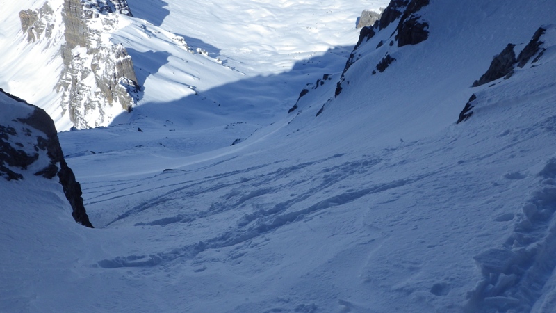 #5 passage étroit au départ du couloir. passage étroit au départ du couloir.