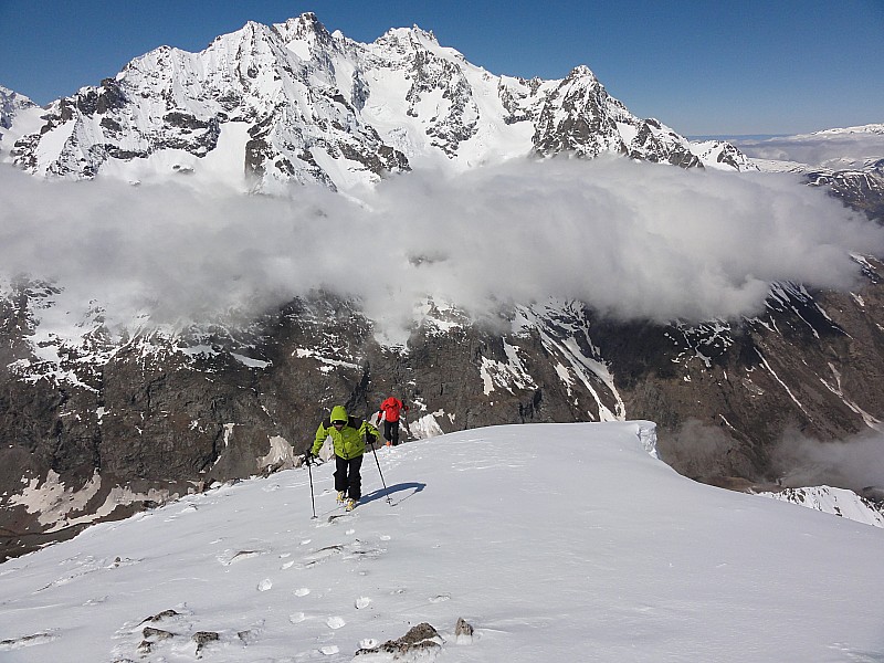 #7 Sur la crête : Pour le plaisir de cramponner Sur la crête : Pour le plaisir de cramponner