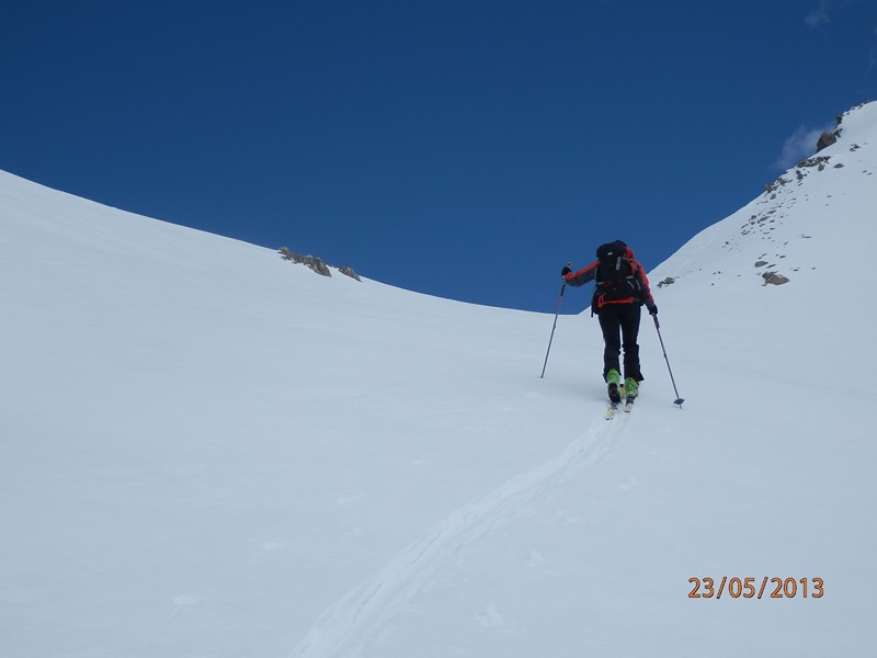#23 troisième ascension : Valérie à la trace dans l troisième ascension : Valérie à la trace dans l'ascension du Monte del Aver