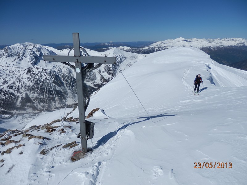 #9 Cime de la Lombarde : Valérie arrive au sommet Cime de la Lombarde : Valérie arrive au sommet