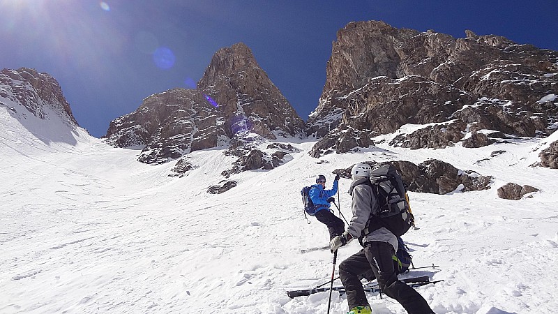 #5 Petite Part : Bas du second couloir, content ! Petite Part : Bas du second couloir, content !