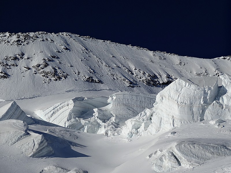 #15 les derniers gardiens : veillent sur la Barre, mais ne nous empêcheront pas de passer les derniers gardiens : veillent sur la Barre, mais ne nous empêcheront pas de passer