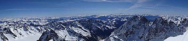 #20 un pano : d un pano : d'un côté