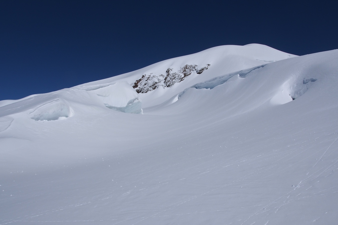 #12 Le glacier : Bien bouché, mais prudence lorsqu Le glacier : Bien bouché, mais prudence lorsqu'on s'éloigne de l'itinéraire classique.