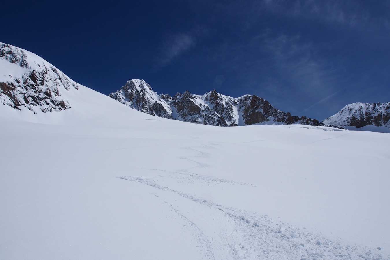 #16 Sur le glacier : Du bon ski. Sur le glacier : Du bon ski.