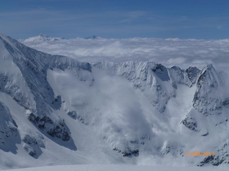 #11 Aiguille de la Bérangère : Mont pourri et Grande casse au loin Aiguille de la Bérangère : Mont pourri et Grande casse au loin