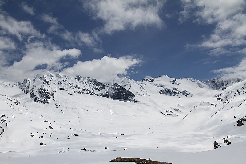 #11 Qu Qu'il est long ce faux-plat! : on aperçoit la face dans le rétro... encore une belle journ' en montagne!
