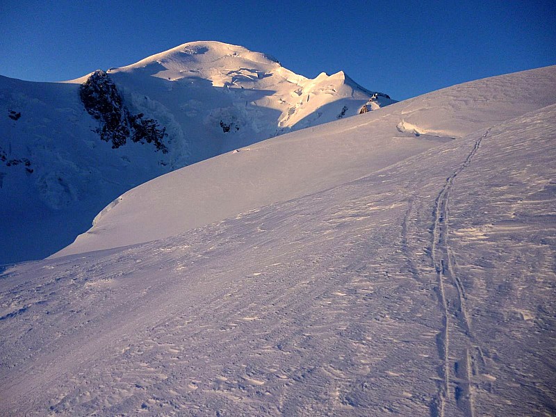 #14 au soleil : c au soleil : c'est démeusuré, alors, ça parait tout près!