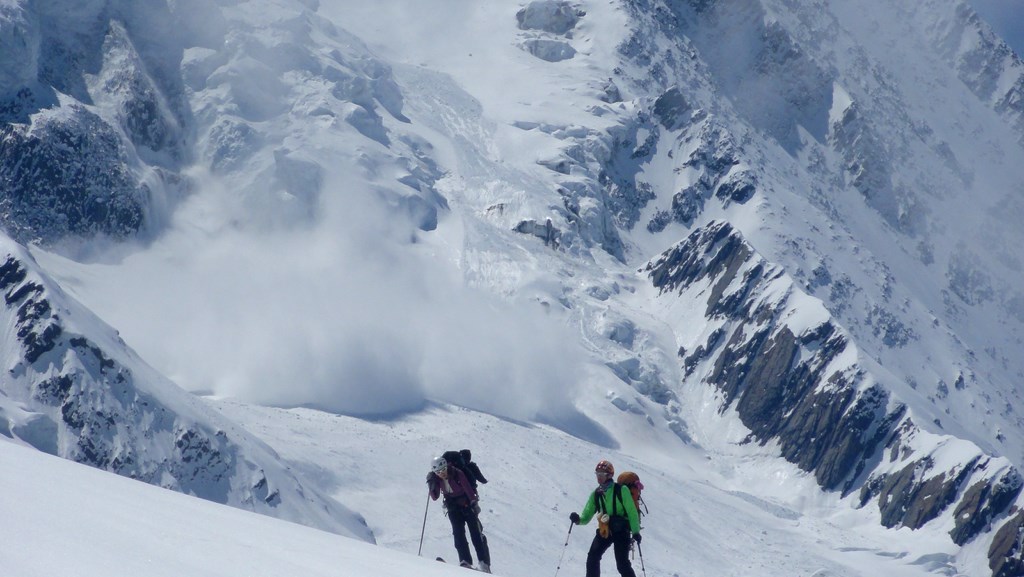 #33 aérosol : activité avalancheuse observée aérosol : activité avalancheuse observée