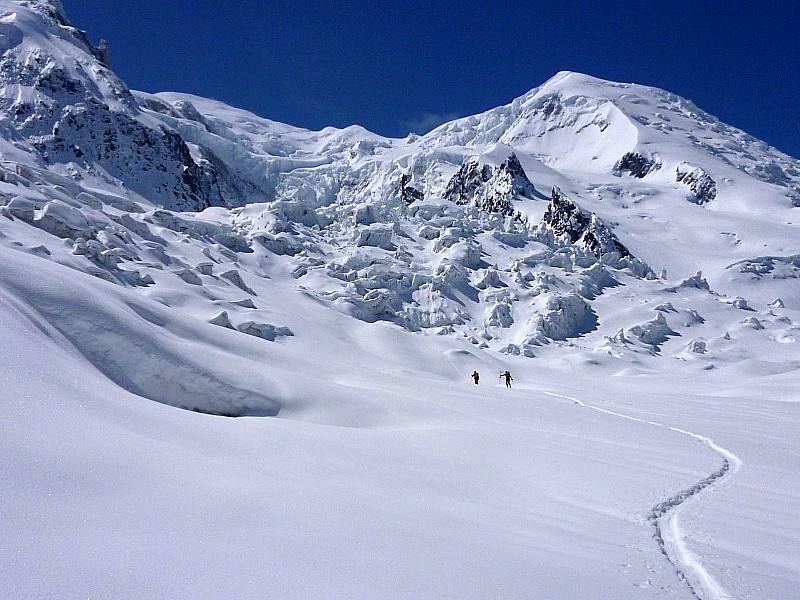 #5 montée au refuge : Les glaciers sont aussi bien bouchés qu montée au refuge : Les glaciers sont aussi bien bouchés qu'un Médoc 1989.