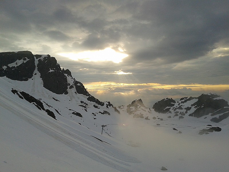 #1 Le messie : Une vraie midinette celui-là, il aime se faire désirer! Le messie : Une vraie midinette celui-là, il aime se faire désirer!