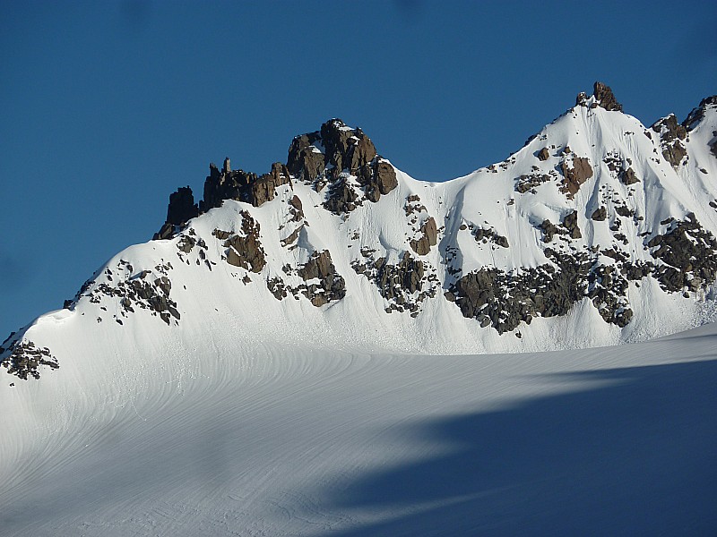 #4 Glacier de Chavière : Les saints pères, le terrain de jeu préféré de Véloski Glacier de Chavière : Les saints pères, le terrain de jeu préféré de Véloski