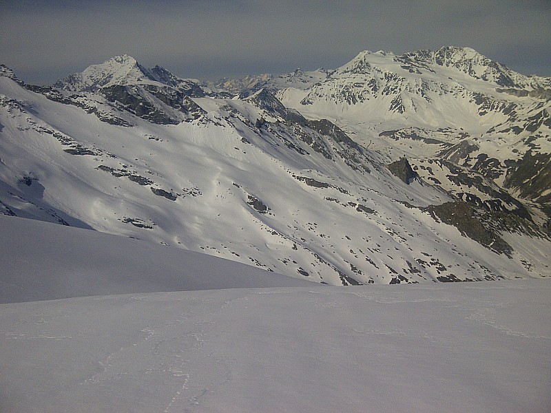 #2 Dome des Nants : Vue sur le Glacier du Genepy et les Aiguilles de Peclet et Polset Dome des Nants : Vue sur le Glacier du Genepy et les Aiguilles de Peclet et Polset