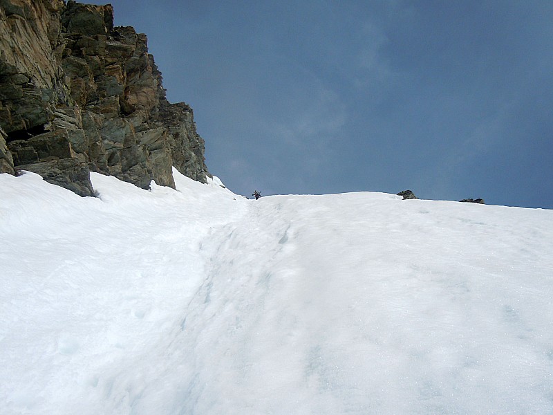 #15 Col du borgne : remontée du couloir de gauche Col du borgne : remontée du couloir de gauche