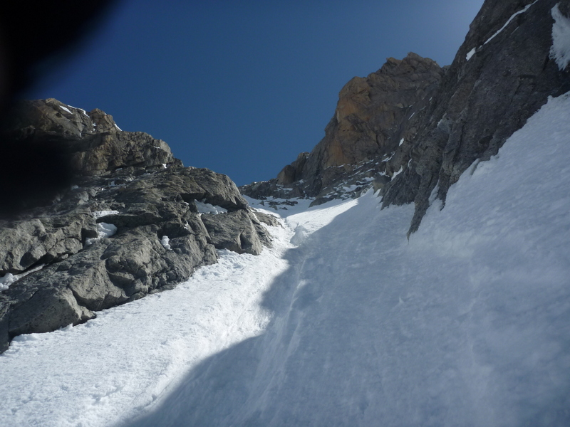 #7 Chardonnet : Un apercu de la partie basse du premier couloir avant le degel Chardonnet : Un apercu de la partie basse du premier couloir avant le degel