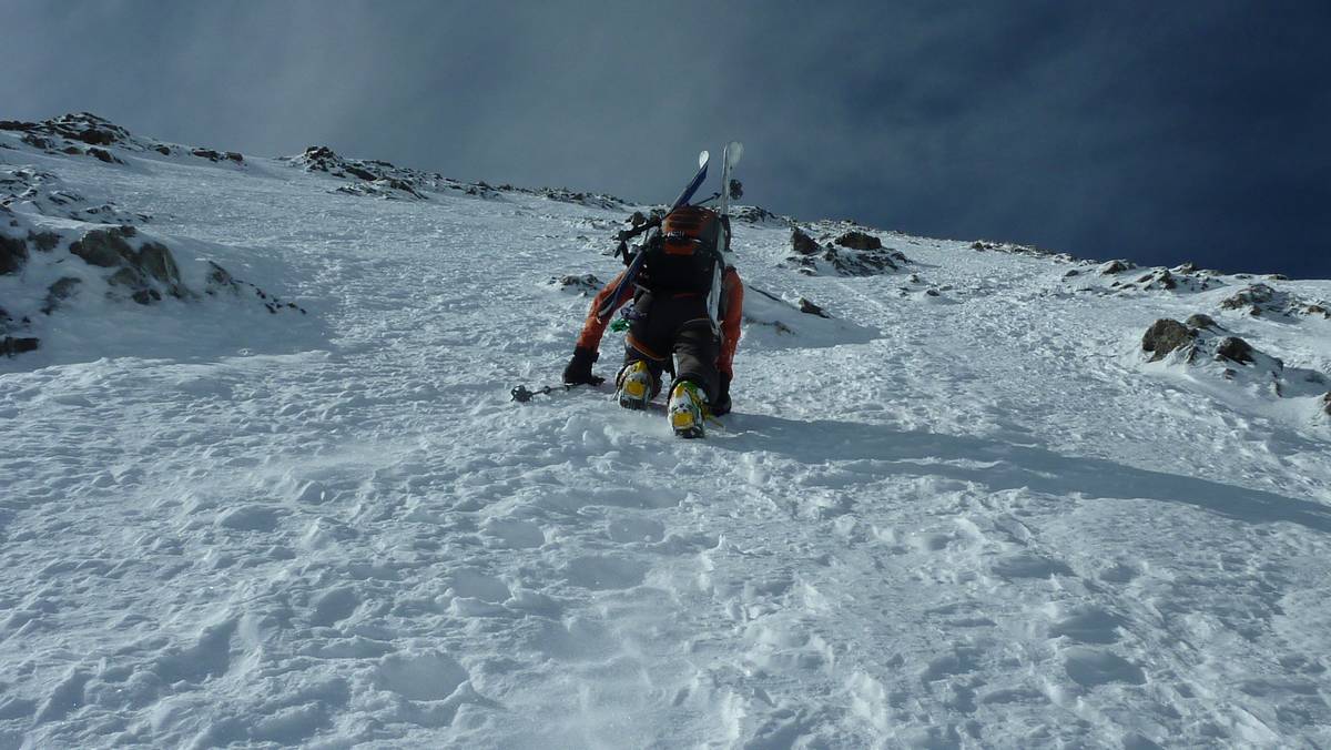 Couloir Coolidge : neige à reliefs travaillée par le vent