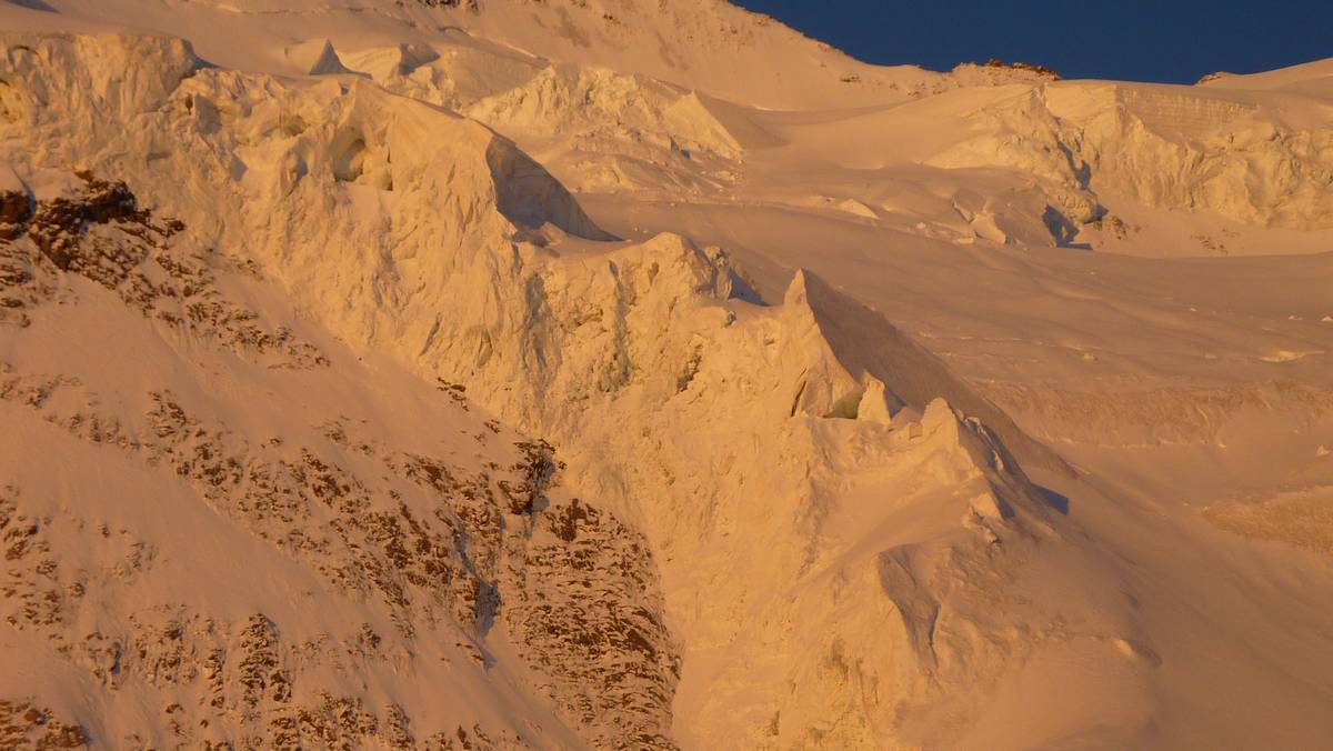 Seracs : cathedrales de glace