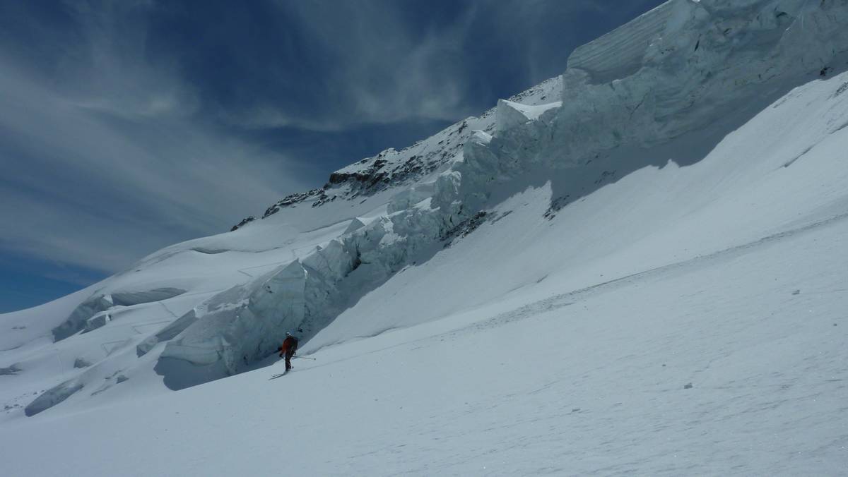 Sous les seracs : on traine pas trop