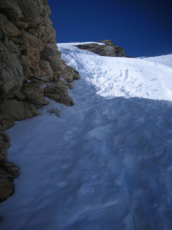 #7 Face Nord : Contournement du 1er verrou en super condition Face Nord : Contournement du 1er verrou en super condition