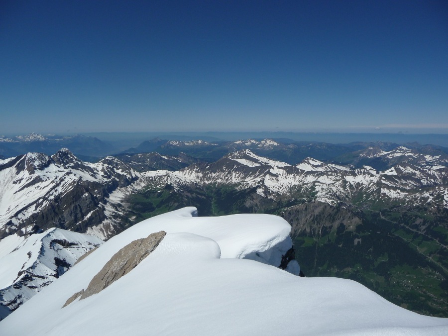 #12 Vers les Portes du Soleil : encore de belles corniches ! Vers les Portes du Soleil : encore de belles corniches !
