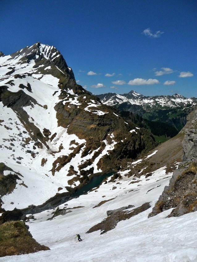 #17 Lac du Pas d Lac du Pas d'Encel : on déchausse en bas à 1900m !