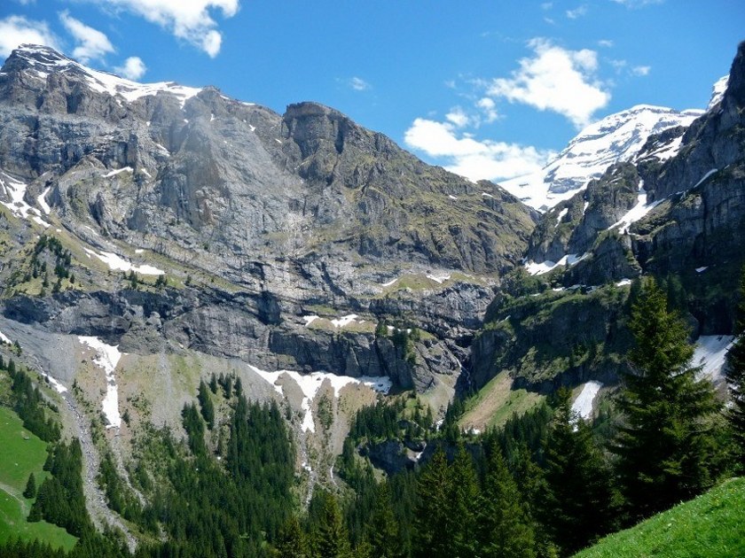 #18 Cirque du pas d Cirque du pas d'Encel : dur de voir où passe le chemin, à première vue