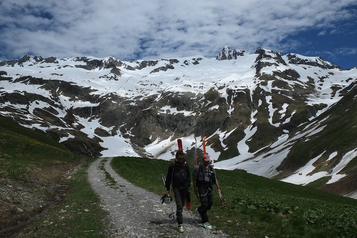 #29 Aiguille des Glaciers : Et voilà, la boucle est bouclée Aiguille des Glaciers : Et voilà, la boucle est bouclée