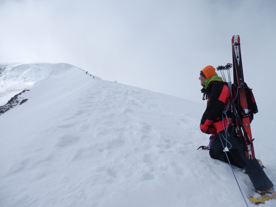 #12 Seracs : le long de l Seracs : le long de l'arête