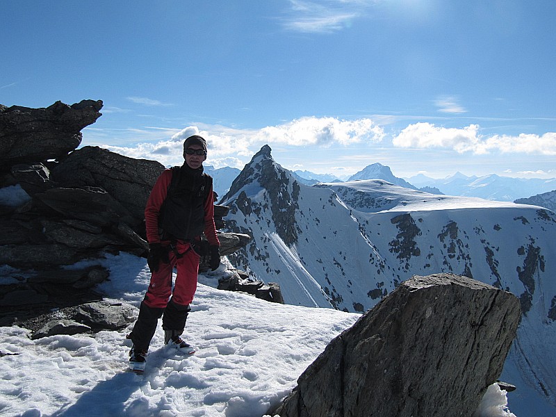 #3 Le sommet : avec en arrière plan l Le sommet : avec en arrière plan l'Aiguille et le Dôme de Polset.