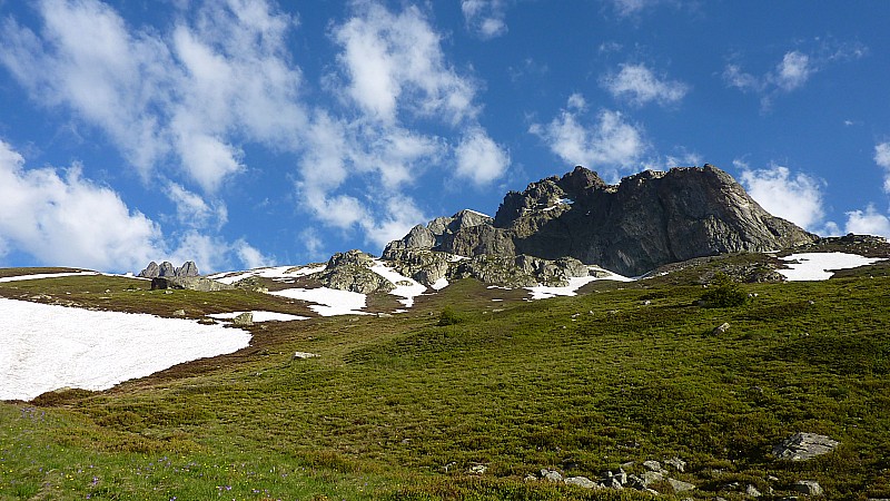 #1 Les aiguilles de l Les aiguilles de l'Argentiere : névés au départ